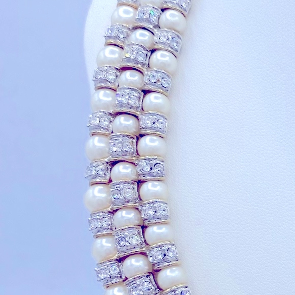 Vintage Statement Faux Pearl /Rhinestone Gold Tone Collar/Choker Beaded Necklace - Picture 8 of 9